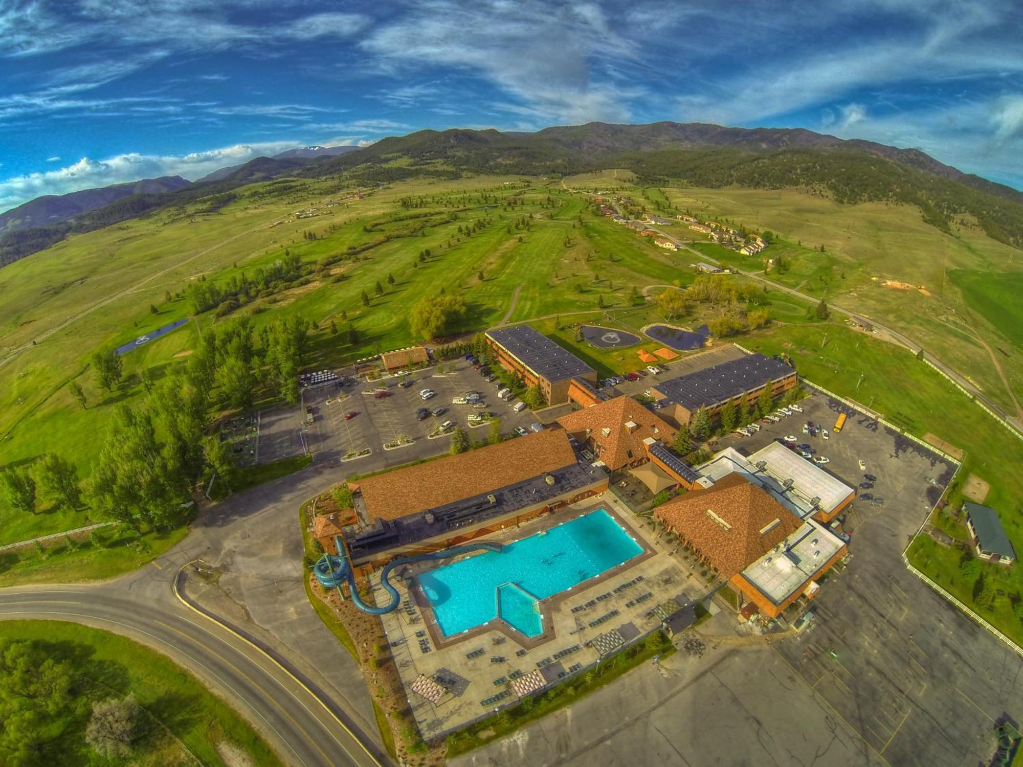 אנקונדה Fairmont Hot Springs Resort מראה חיצוני תמונה